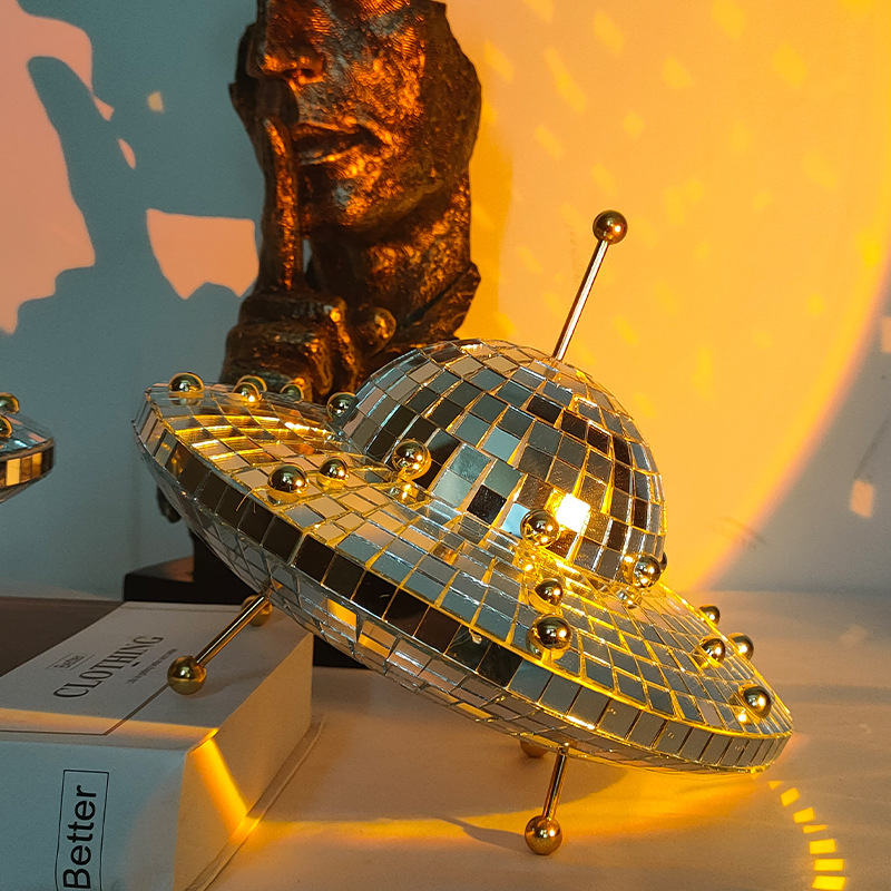 UFO Mirror Disco Ball Reflecti - Art Craft Mirror recension och pris